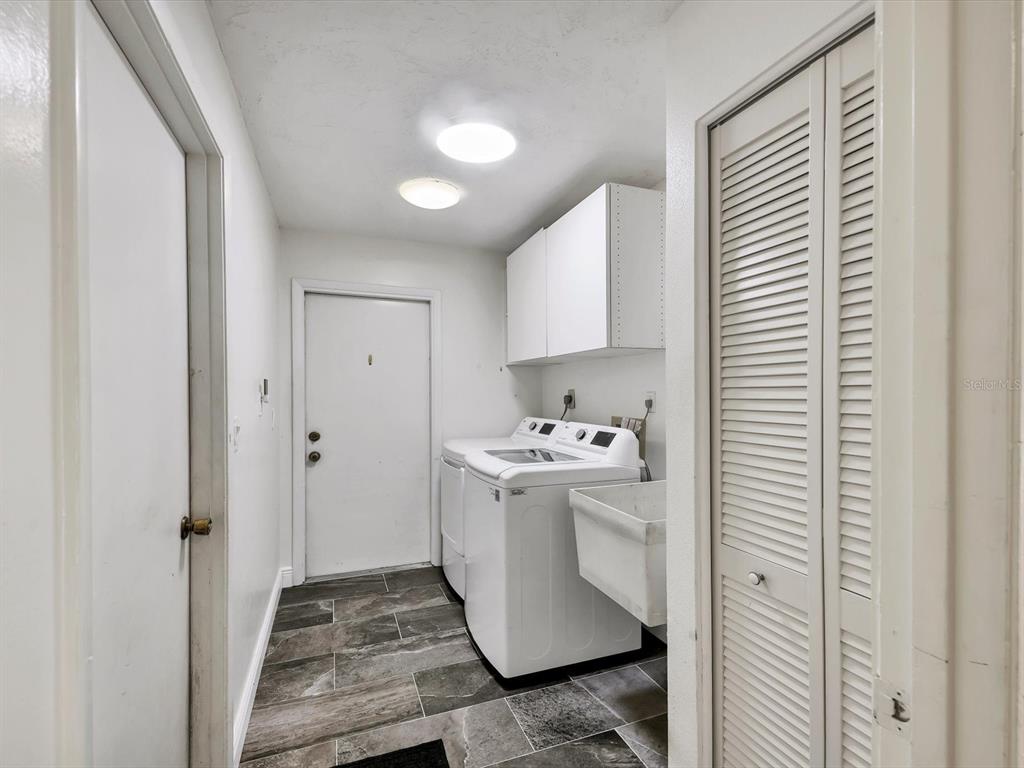 3927 Desoto Road Sarasota, FL 34243 - Photo 39 of 67
