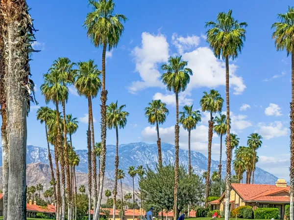 $425,000 | 89 Camino Arroyo South, Palm Desert, CA 92260