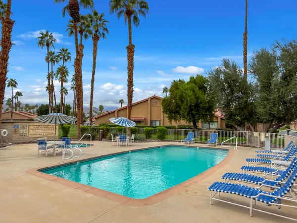 $425,000 | 89 Camino Arroyo South, Palm Desert, CA 92260