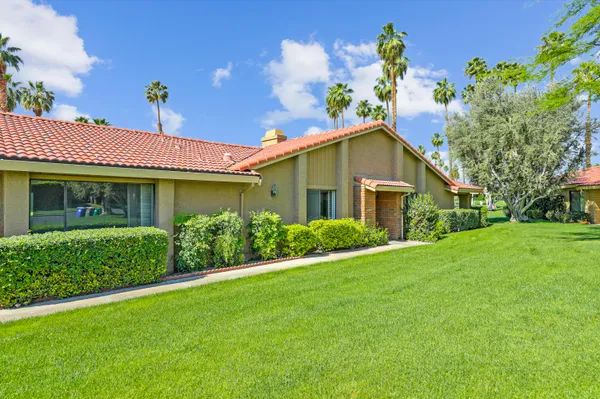 $425,000 | 89 Camino Arroyo South, Palm Desert, CA 92260