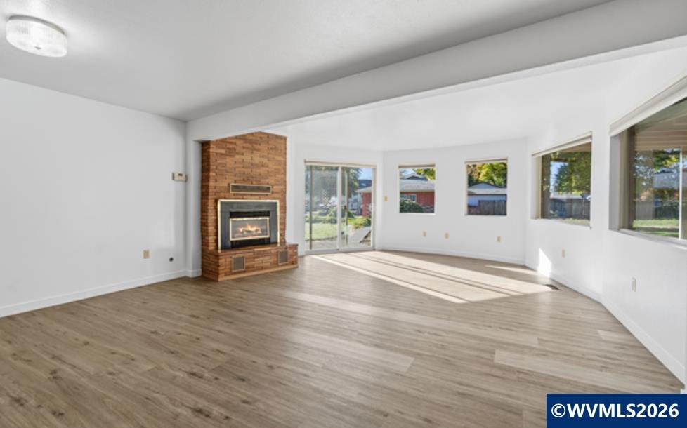 724 Northeast South Nebergall Loop Albany, OR 97321 - Photo 4 of 44 Gallery Image 4