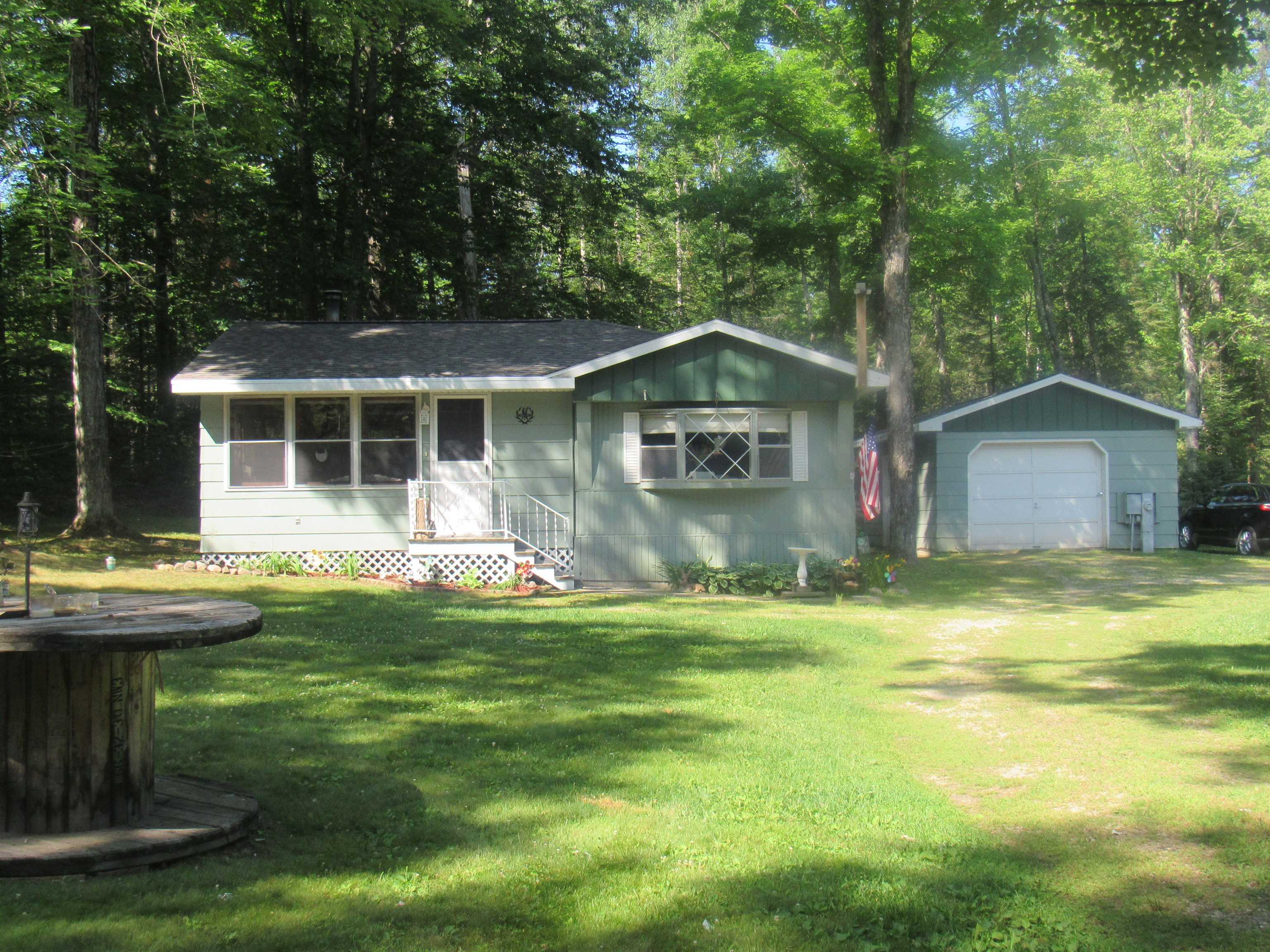 12581 West Shore Hts Ln