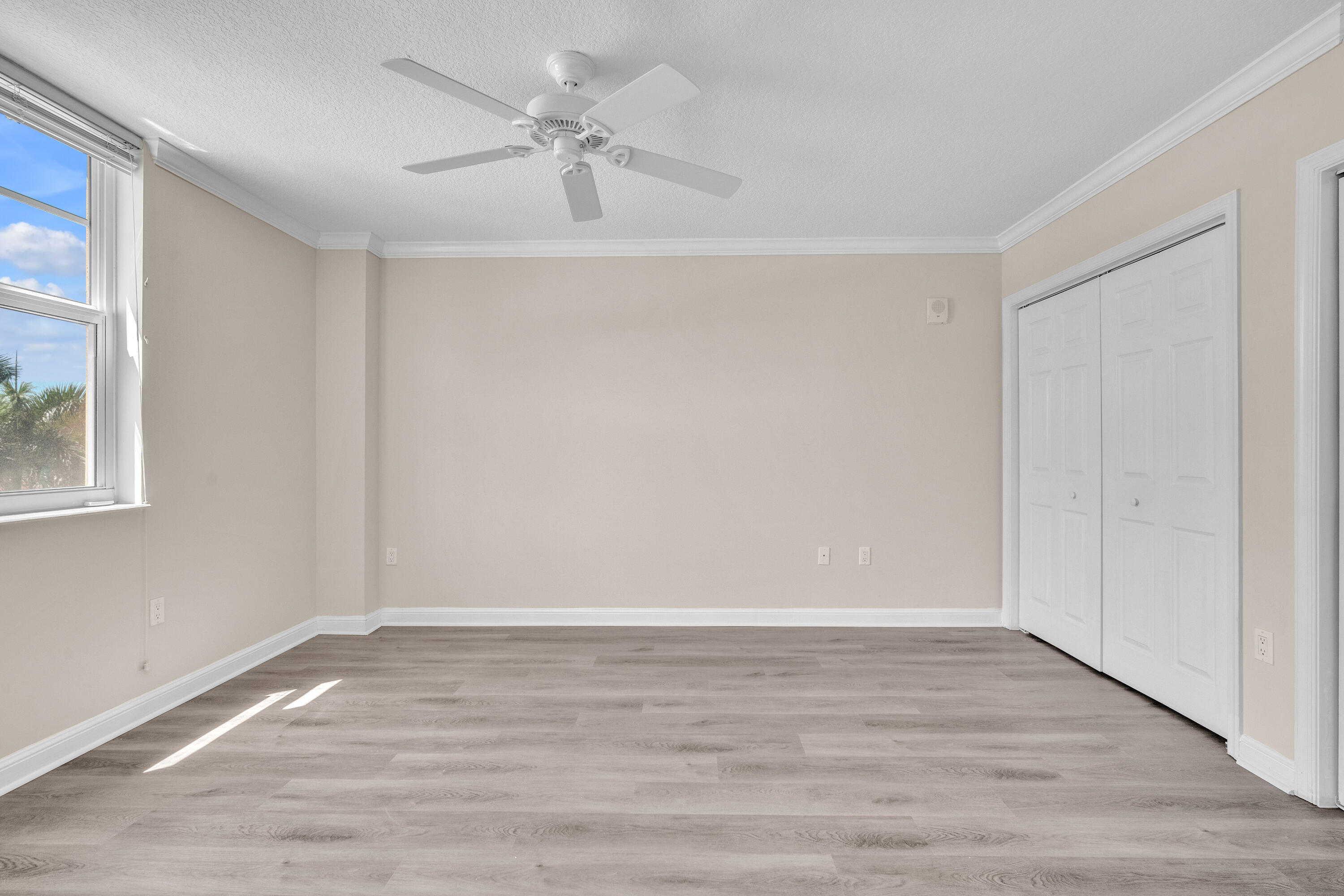 101 Plaza Real South, Unit 829 Boca Raton, FL 33432 - Photo 20 of 37 DSC_6756