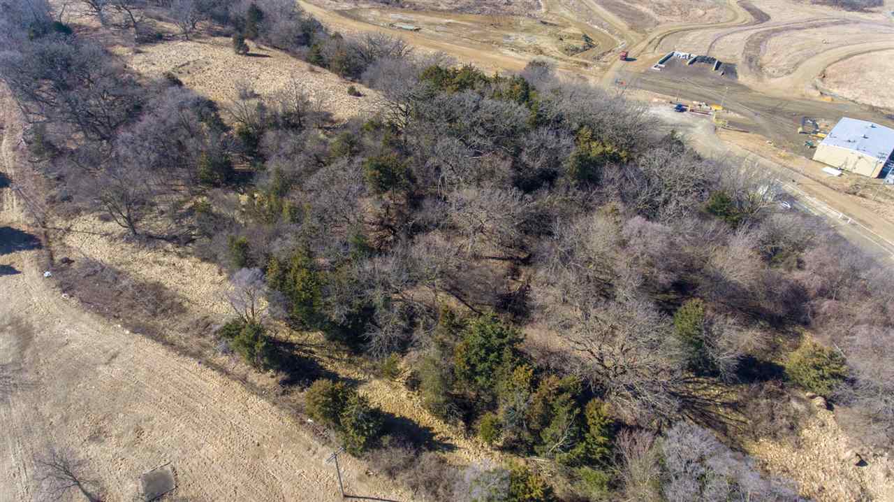 20 Highway 20 Road Dubuque, IA 52003 - Photo 15 of 19 Gallery Image 15