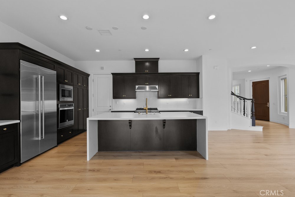 20800 Spruce Circle Porter Ranch, CA 91326 - Photo 13 of 50