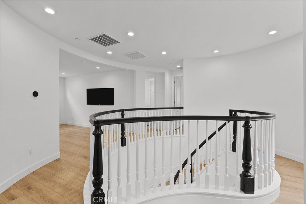 20800 Spruce Circle Porter Ranch, CA 91326 - Photo 16 of 50