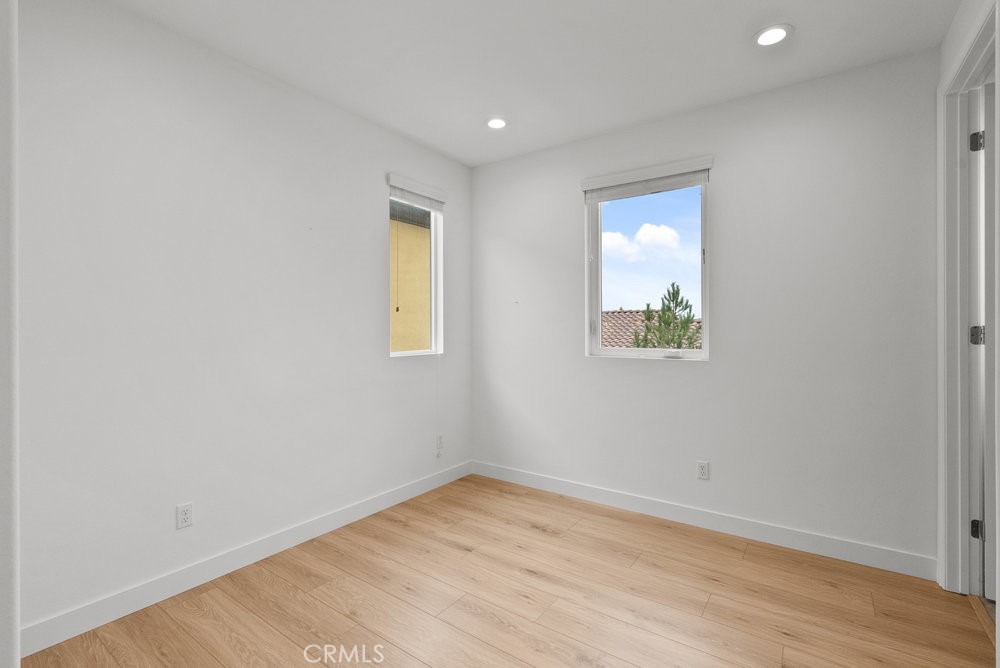 20800 Spruce Circle Porter Ranch, CA 91326 - Photo 23 of 50