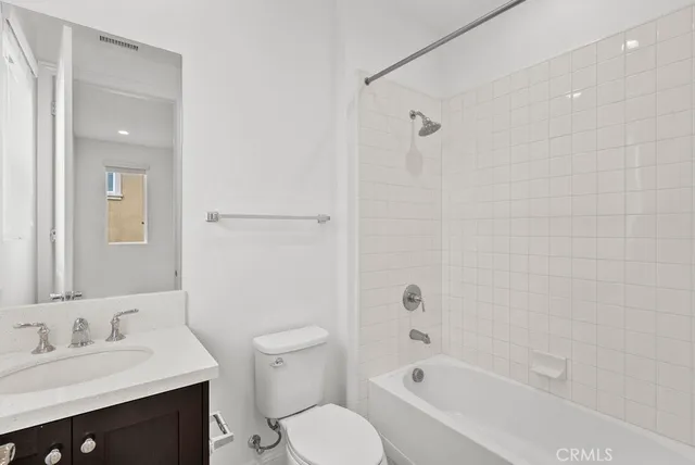 $7,500 | 20800 Spruce Circle, Porter Ranch, CA 91326