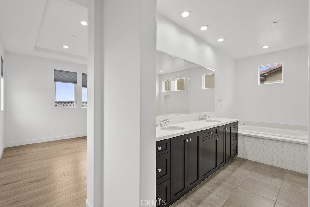 20800 Spruce Circle Porter Ranch, CA 91326 - Photo 26 of 50