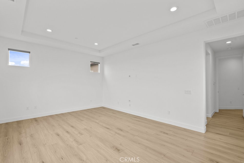 20800 Spruce Circle Porter Ranch, CA 91326 - Photo 31 of 50