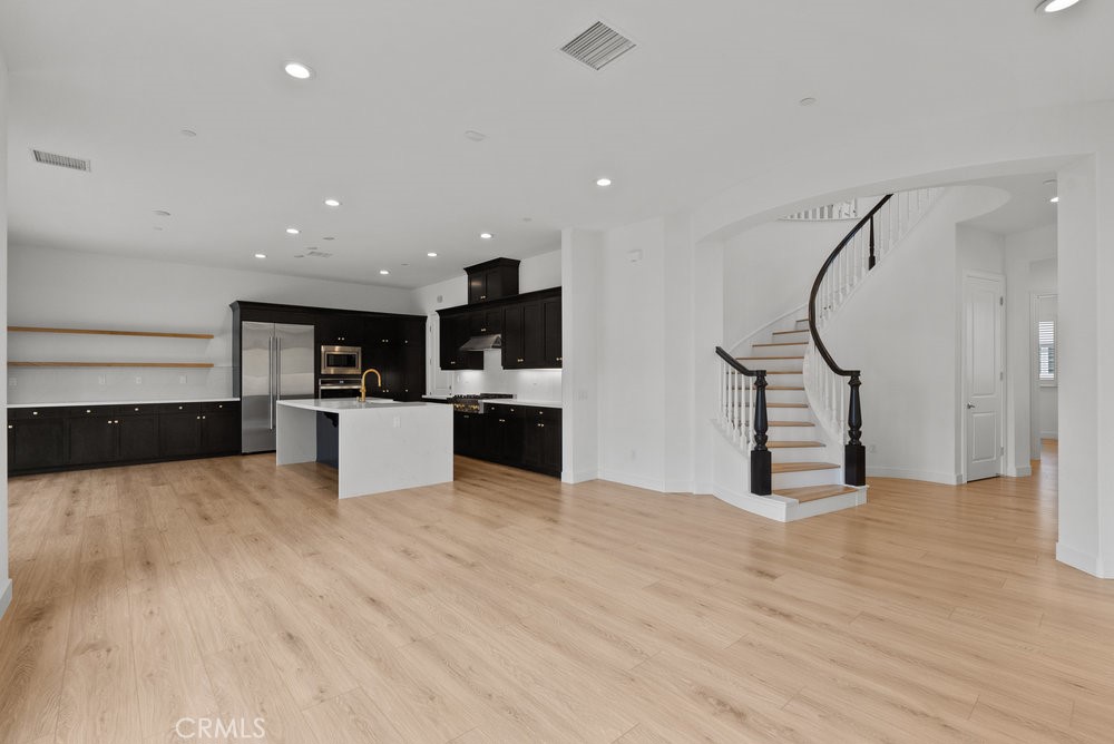 20800 Spruce Circle Porter Ranch, CA 91326 - Photo 7 of 50