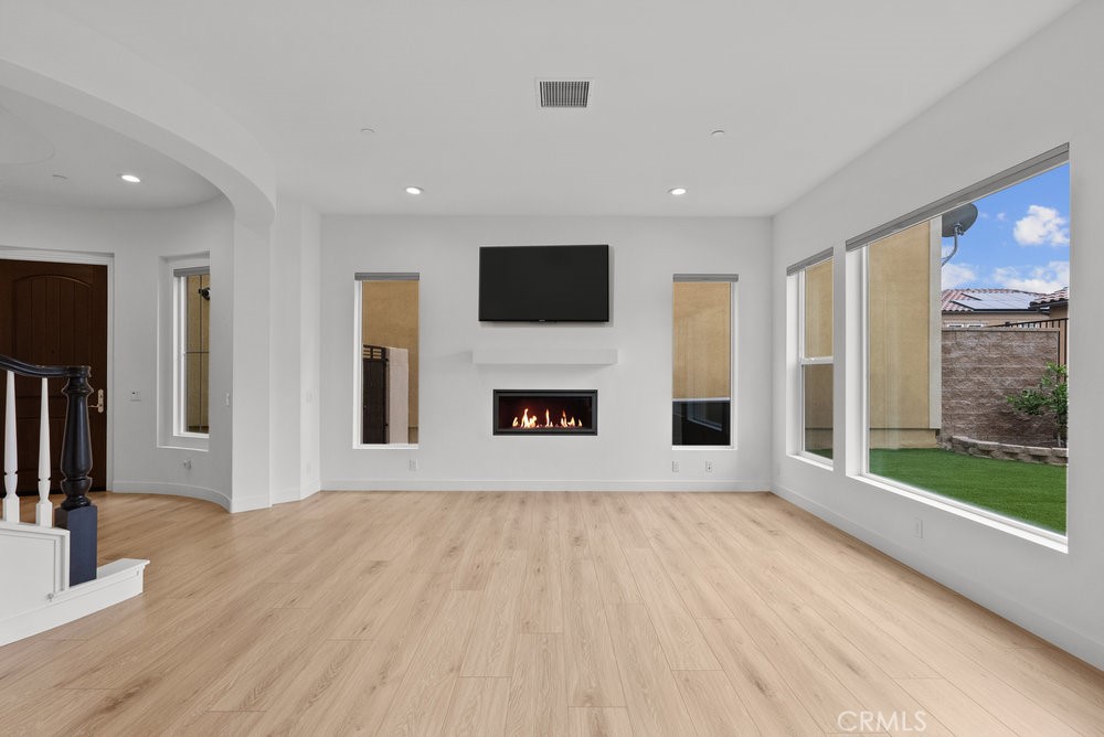 20800 Spruce Circle Porter Ranch, CA 91326 - Photo 10 of 50