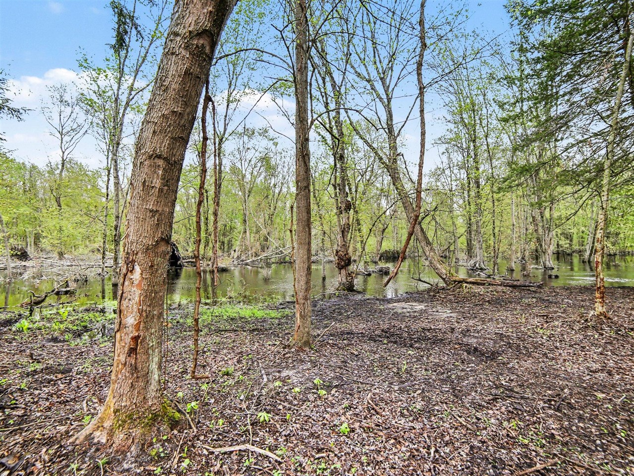 3233 Becker Road Muskegon, MI 49445 - Photo 45 of 55
