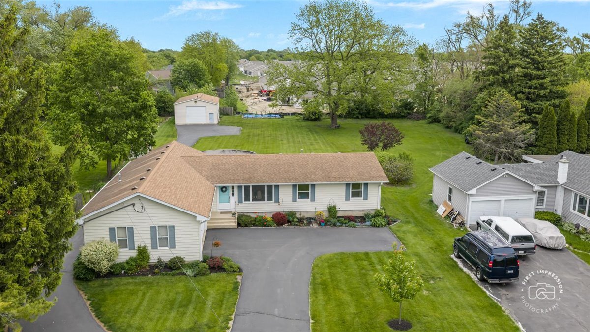 1271 North Randall Road Aurora, IL 60506 - Photo 3 of 39 Gallery Image 3