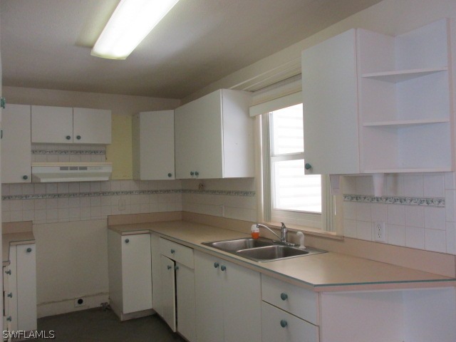 321 Bellair Road Fort Myers, FL 33905 - Photo 7 of 20 Gallery Image 7