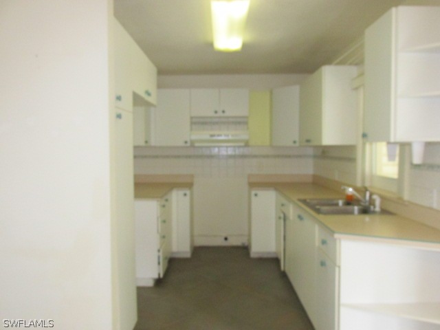 321 Bellair Road Fort Myers, FL 33905 - Photo 8 of 20 Gallery Image 8