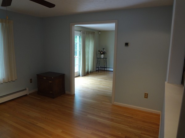 11 Nehemiah Road Shirley, MA 01464 - Photo 7 of 29