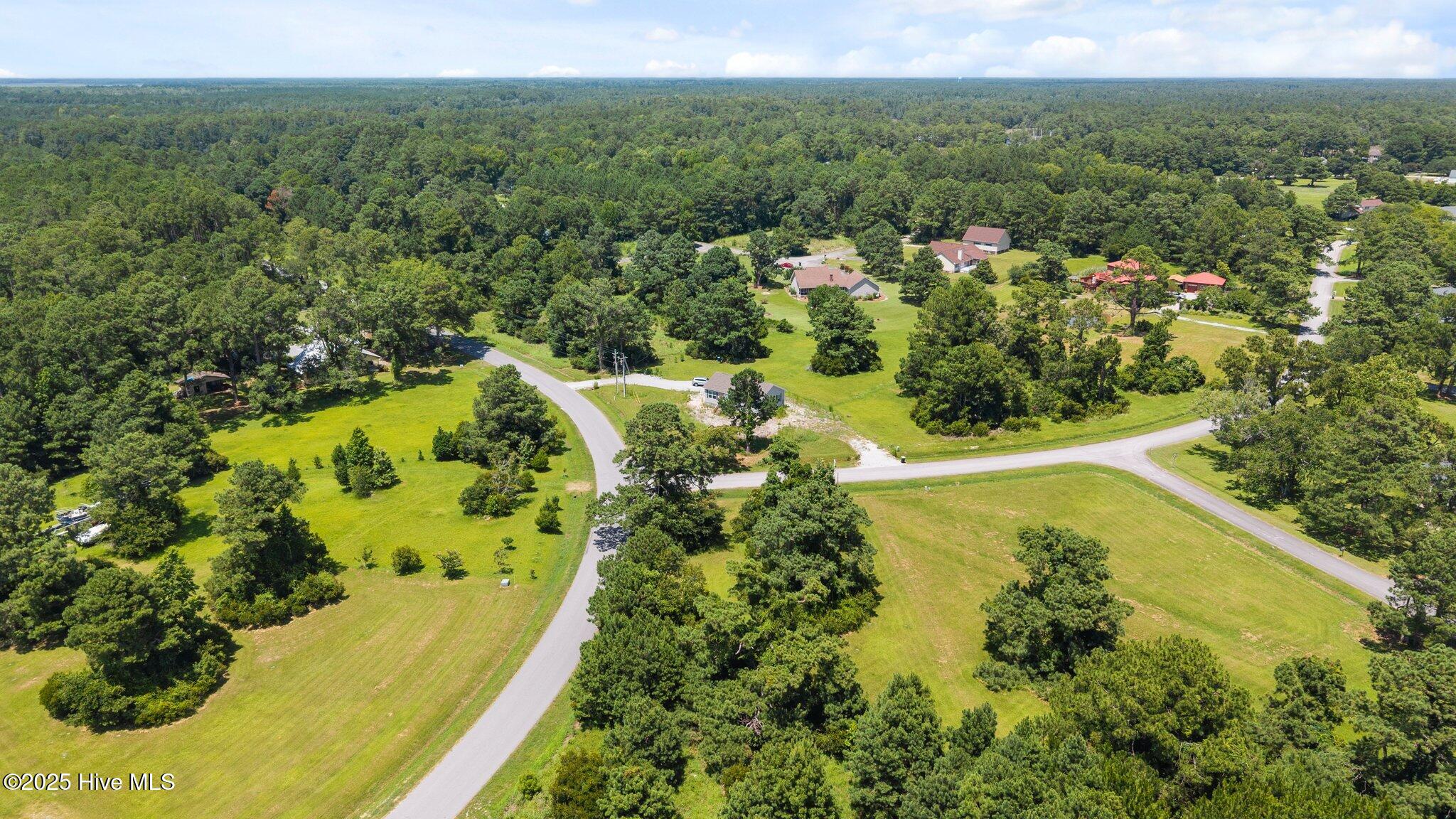 6000 Dolphin Road Oriental, NC 28571 - Photo 5 of 9 8-web-or-mls-DJI_20250630140709_0032_D