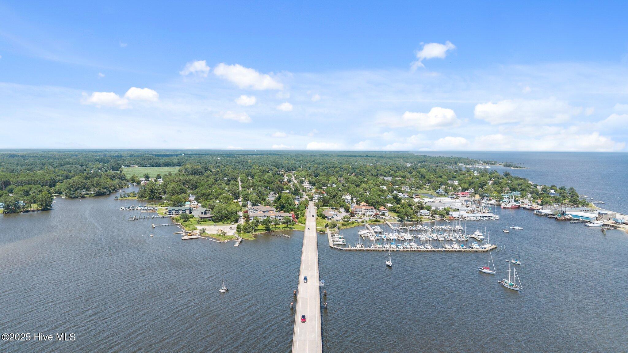 6000 Dolphin Road Oriental, NC 28571 - Photo 6 of 9 20-web-or-mls-DJI_20250630142910_0050_D