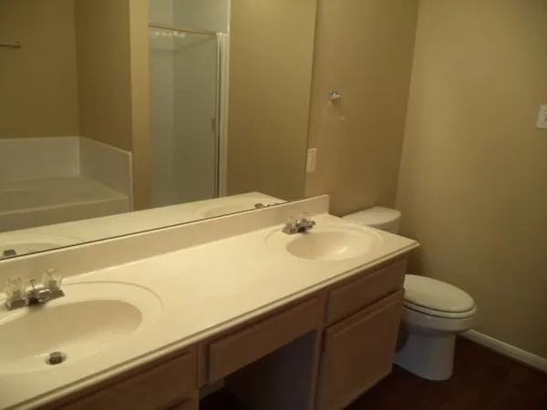 $2,155 | 19402 Misty Cove Drive, Katy, TX 77449