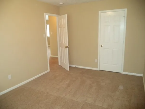 $2,155 | 19402 Misty Cove Drive, Katy, TX 77449