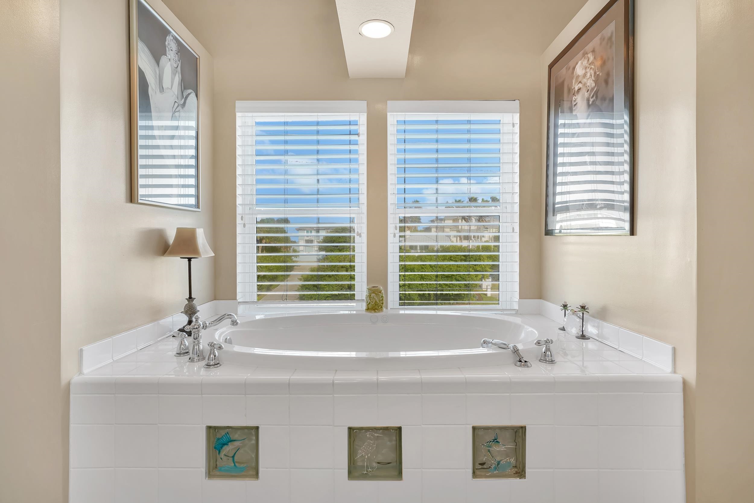 7337 A1A South St. Augustine, FL 32080 - Photo 35 of 100 Bathroom featuring a bath