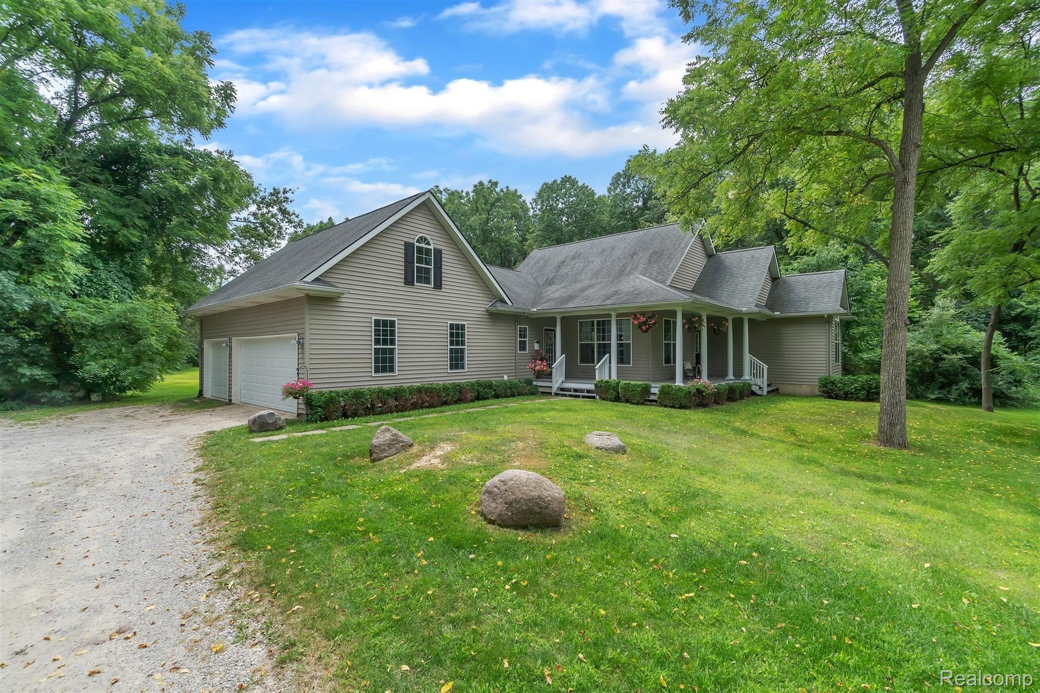 5282 Richardson Road Howell, MI 48843 - Photo 2 of 45 02-5283 Richardson Road-WindowStill.jpg