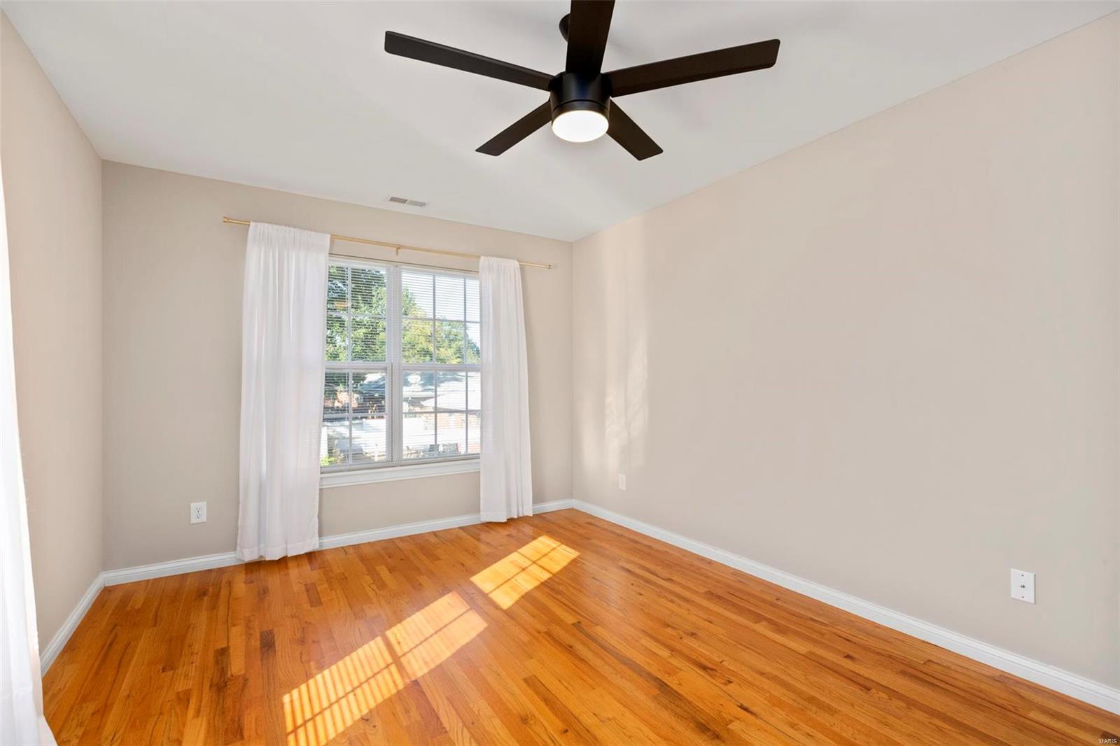 7021 Heege Road, Unit B St. Louis, MO 63123 - Photo 15 of 29