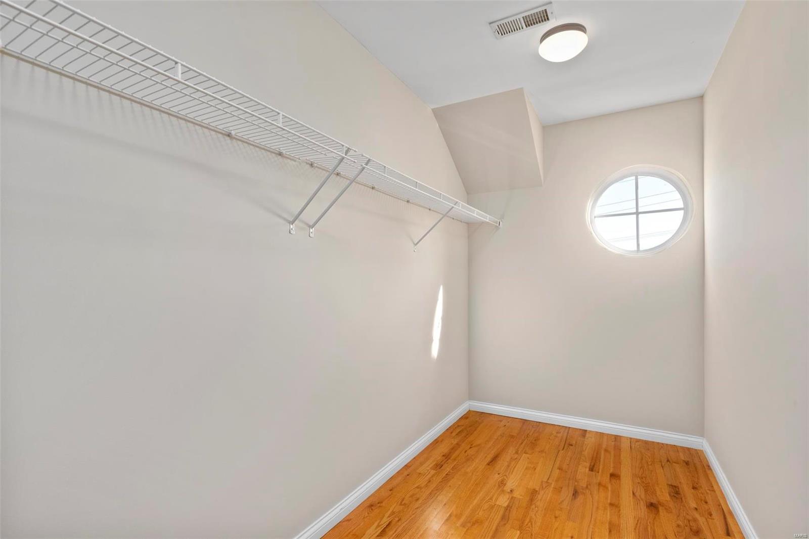7021 Heege Road, Unit B St. Louis, MO 63123 - Photo 23 of 29