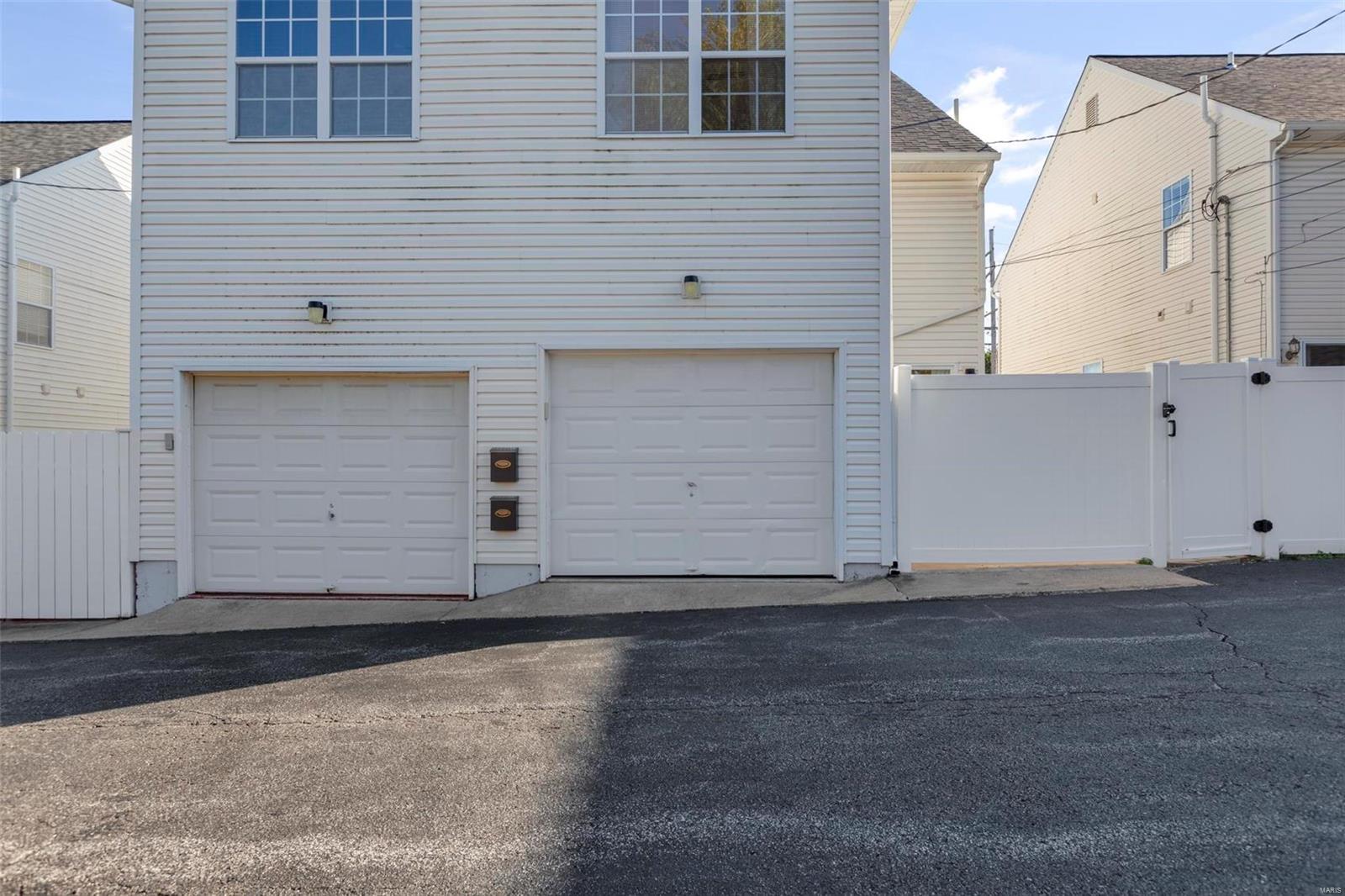7021 Heege Road, Unit B St. Louis, MO 63123 - Photo 28 of 29