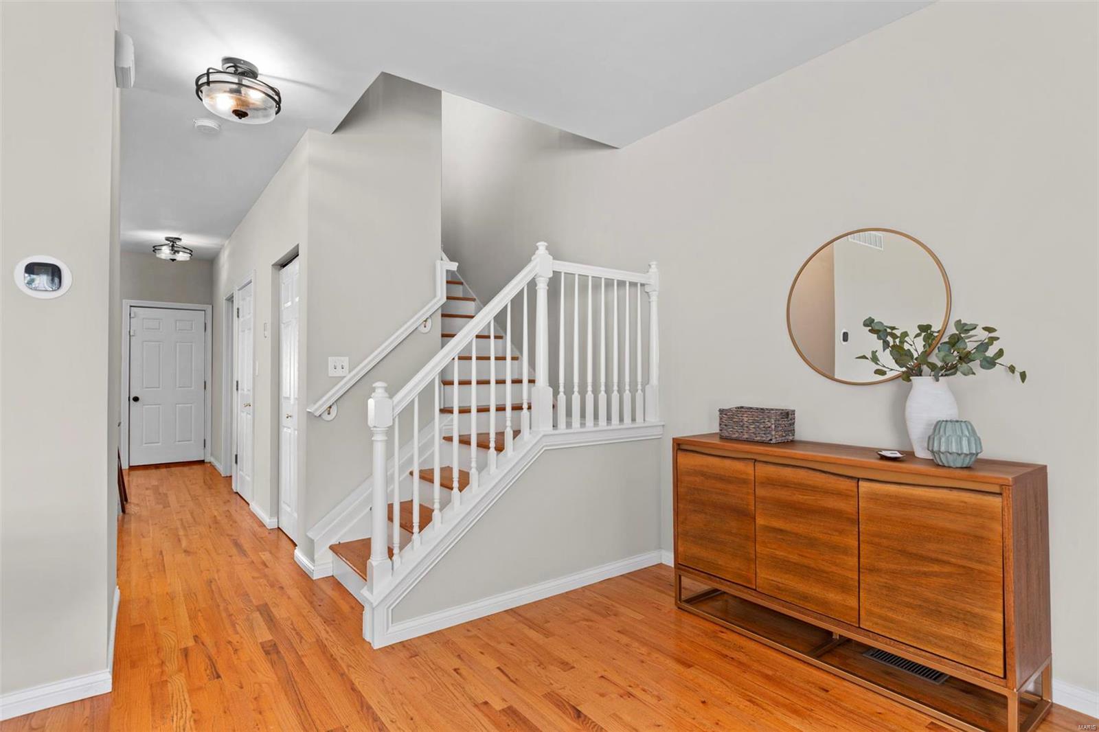 7021 Heege Road, Unit B St. Louis, MO 63123 - Photo 7 of 29