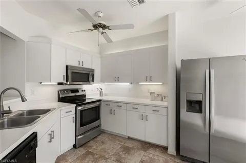 $289,900 | 3745 Fieldstone Boulevard, Unit 1102, Naples, FL 34109