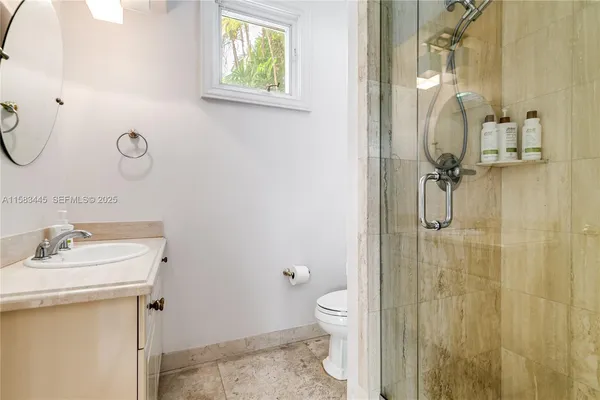 a view of a garden with a tree