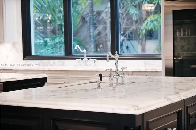 $75,000 | 709 Idlewyld Drive, Fort Lauderdale, FL 33301