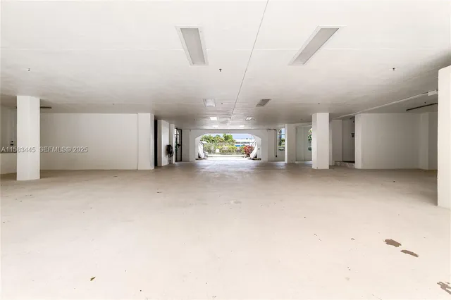 $75,000 | 709 Idlewyld Drive, Fort Lauderdale, FL 33301