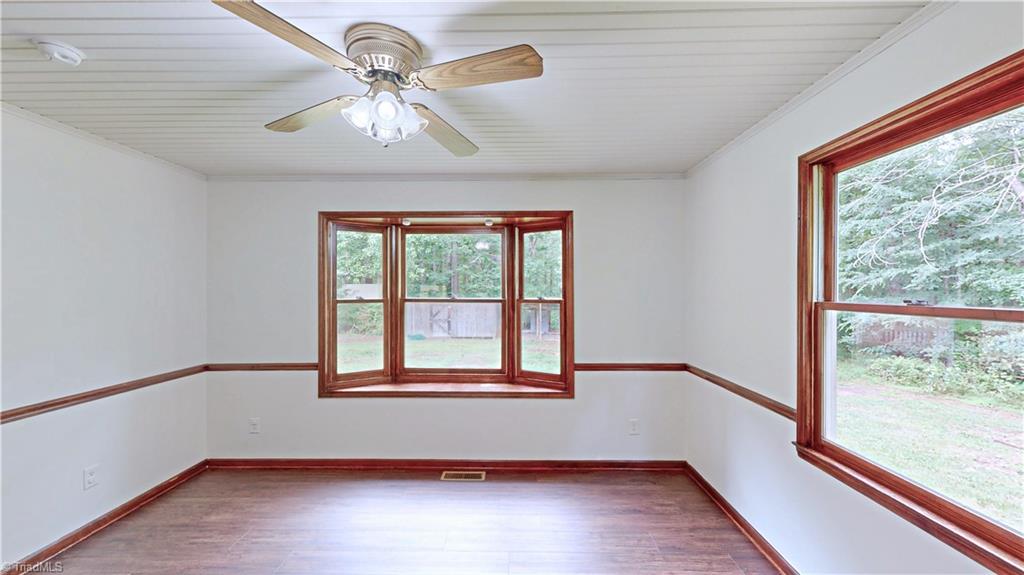 593 Old Camp Road Denton, NC 27239 - Photo 4 of 49