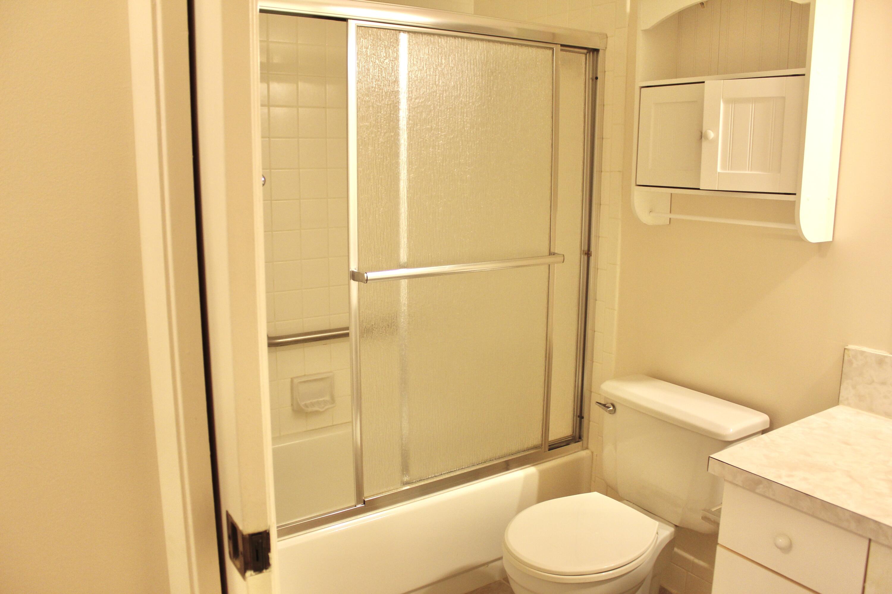 5130 Nesting Way, Unit C Delray Beach, FL 33484 - Photo 17 of 31 IMG_6449