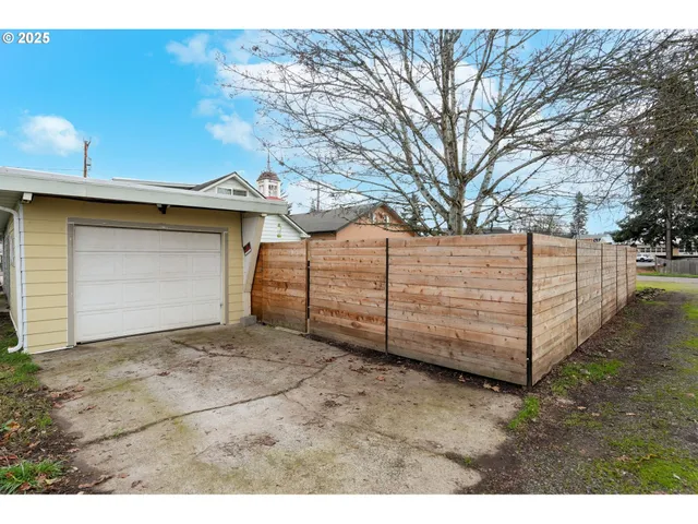 $525,000 | 507 North 2nd Street, Silverton, OR 97381