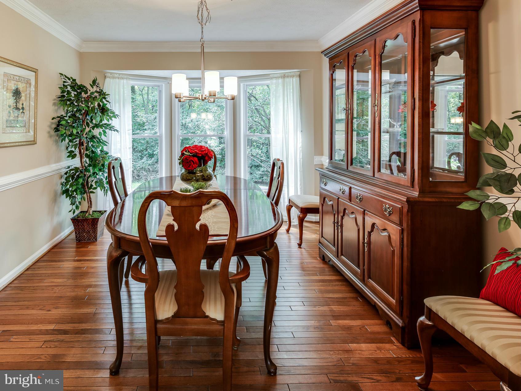 9415 Spring Water Path Jessup, MD 20794 - Photo 4 of 29 Dining Room