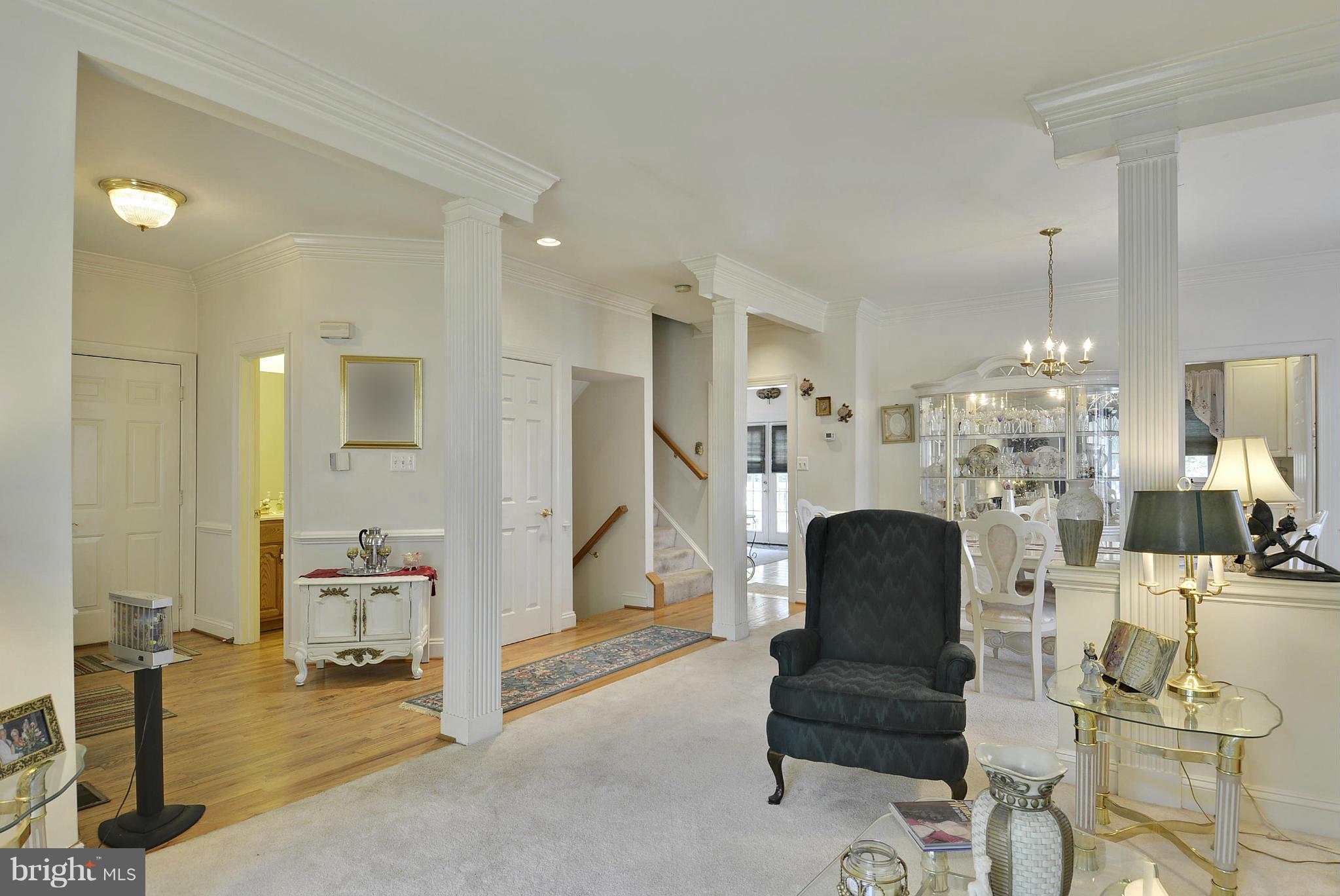 9202 Linden Grove Court Silver Spring, MD 20910 - Photo 5 of 30 Living Room