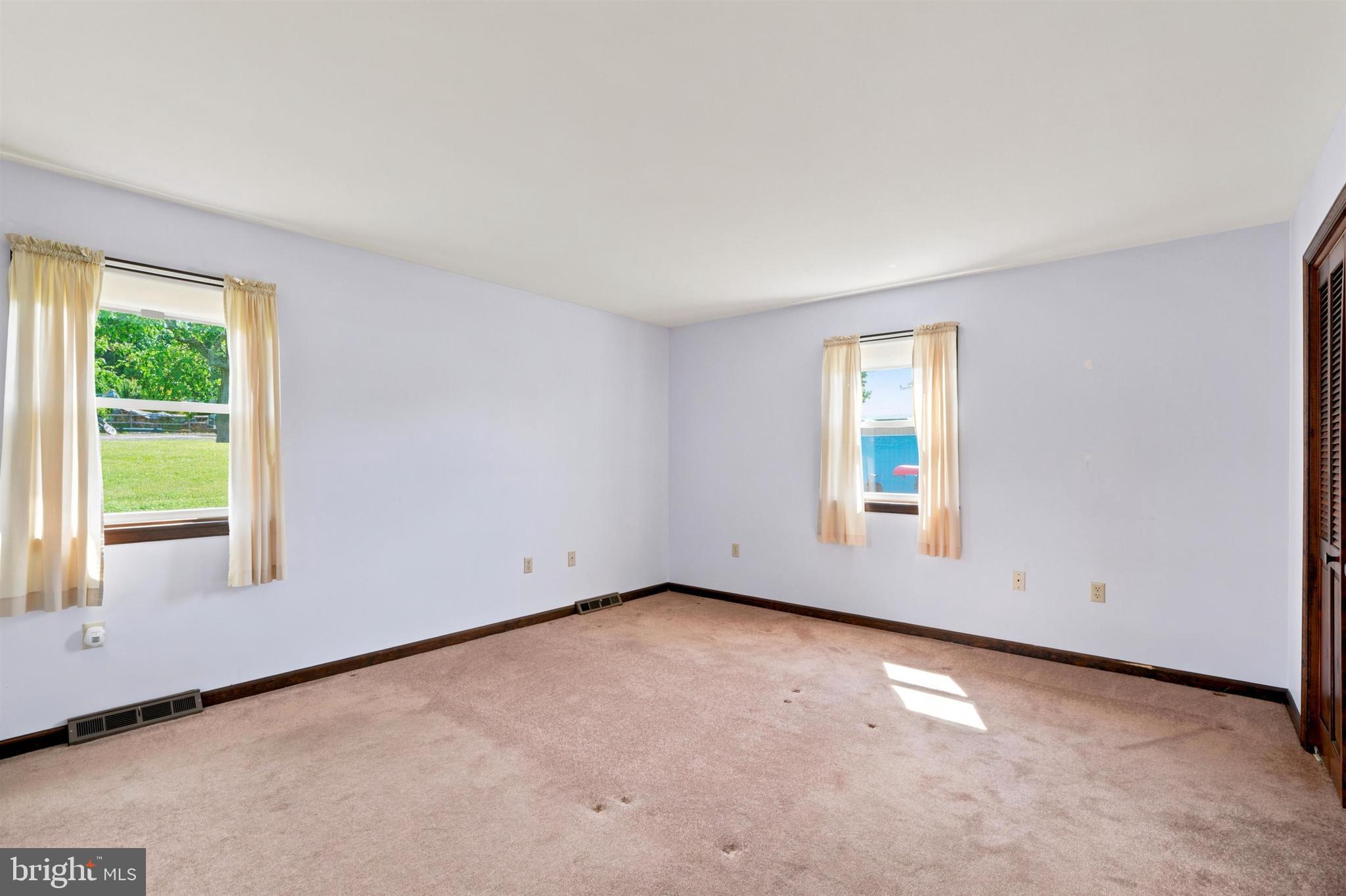 2029 Hoffmansville Road Frederick, PA 19435 - Photo 16 of 29