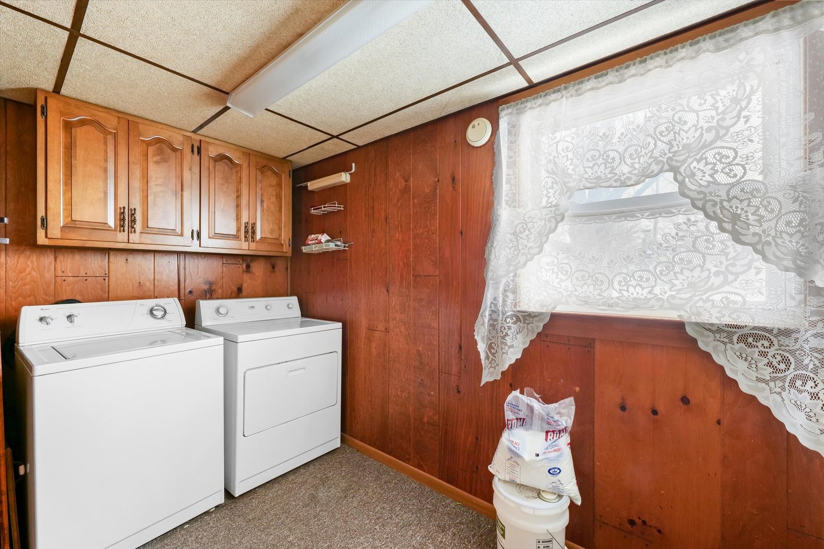 209 North Green Street Melvin, IL 60952 - Photo 13 of 24 a utility room with dryer and washer