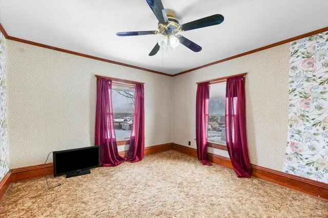 $75,000 | 209 North Green Street, Melvin, IL 60952