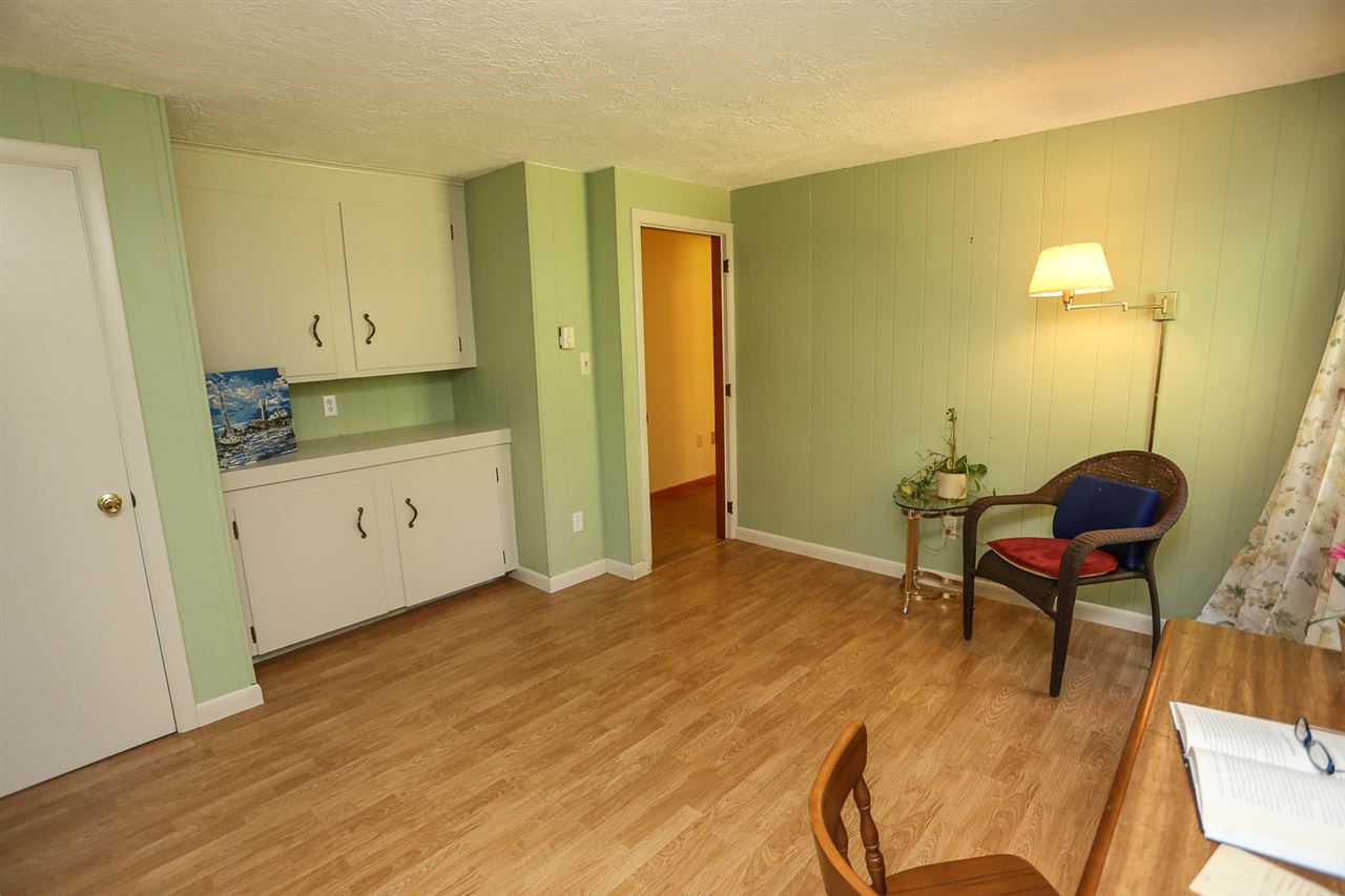 21 Goonan Road Hooksett, NH 03106 - Photo 12 of 40