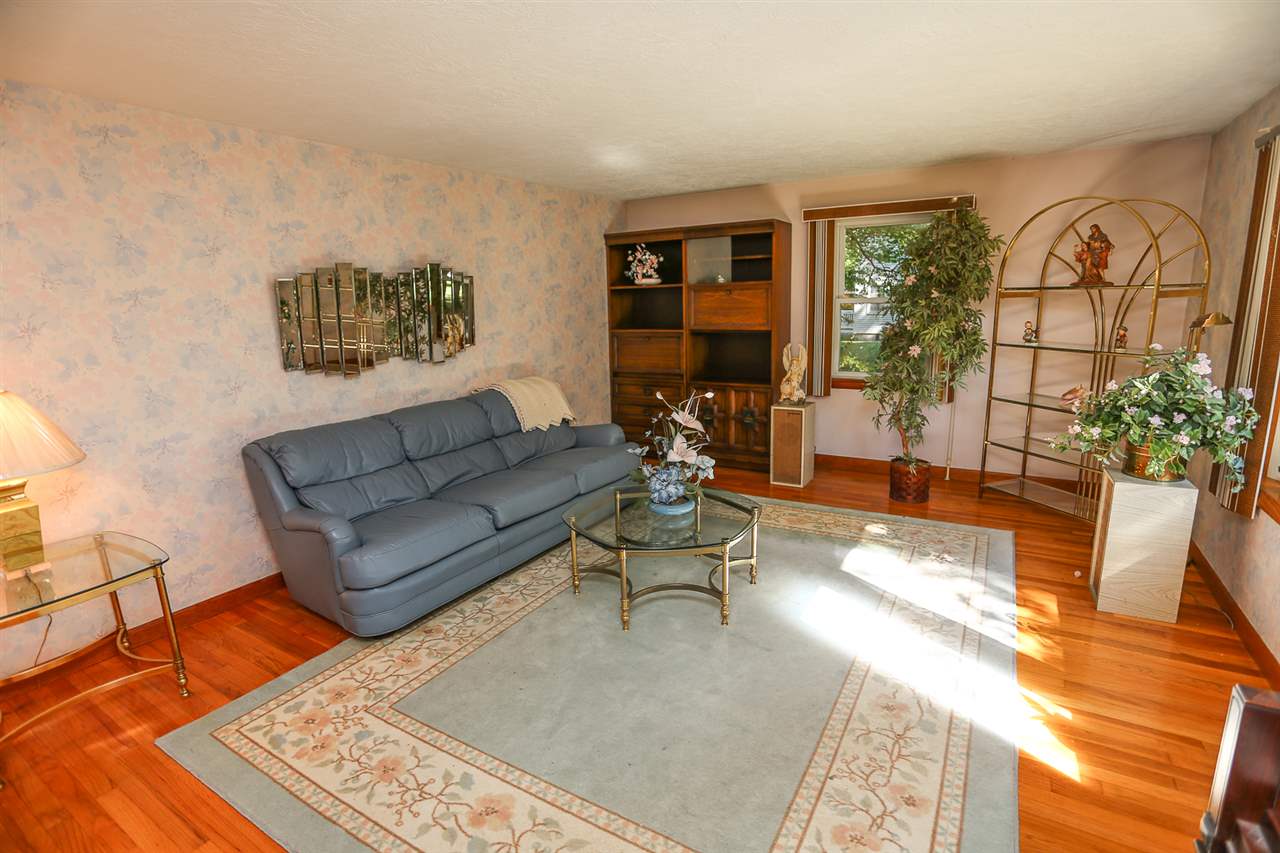 21 Goonan Road Hooksett, NH 03106 - Photo 18 of 40