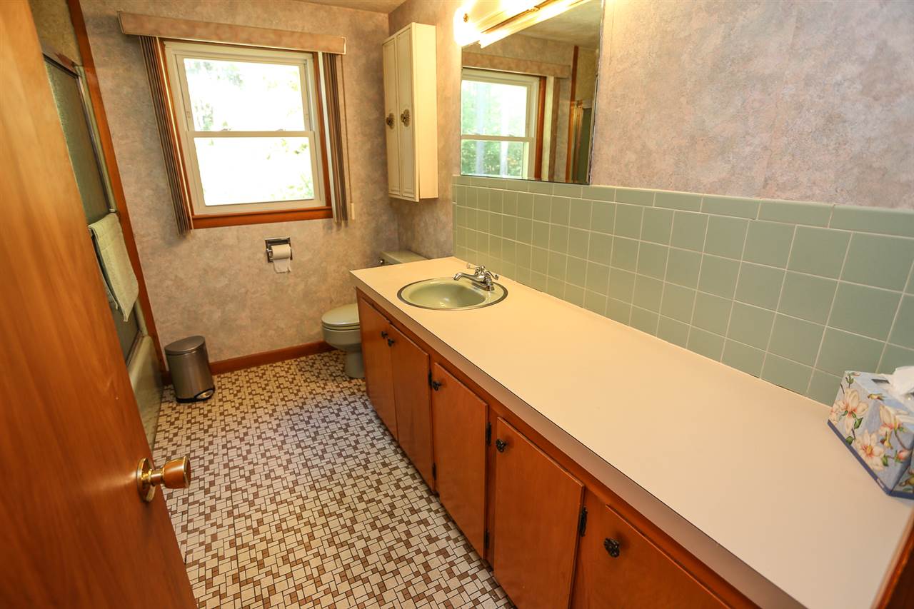 21 Goonan Road Hooksett, NH 03106 - Photo 26 of 40