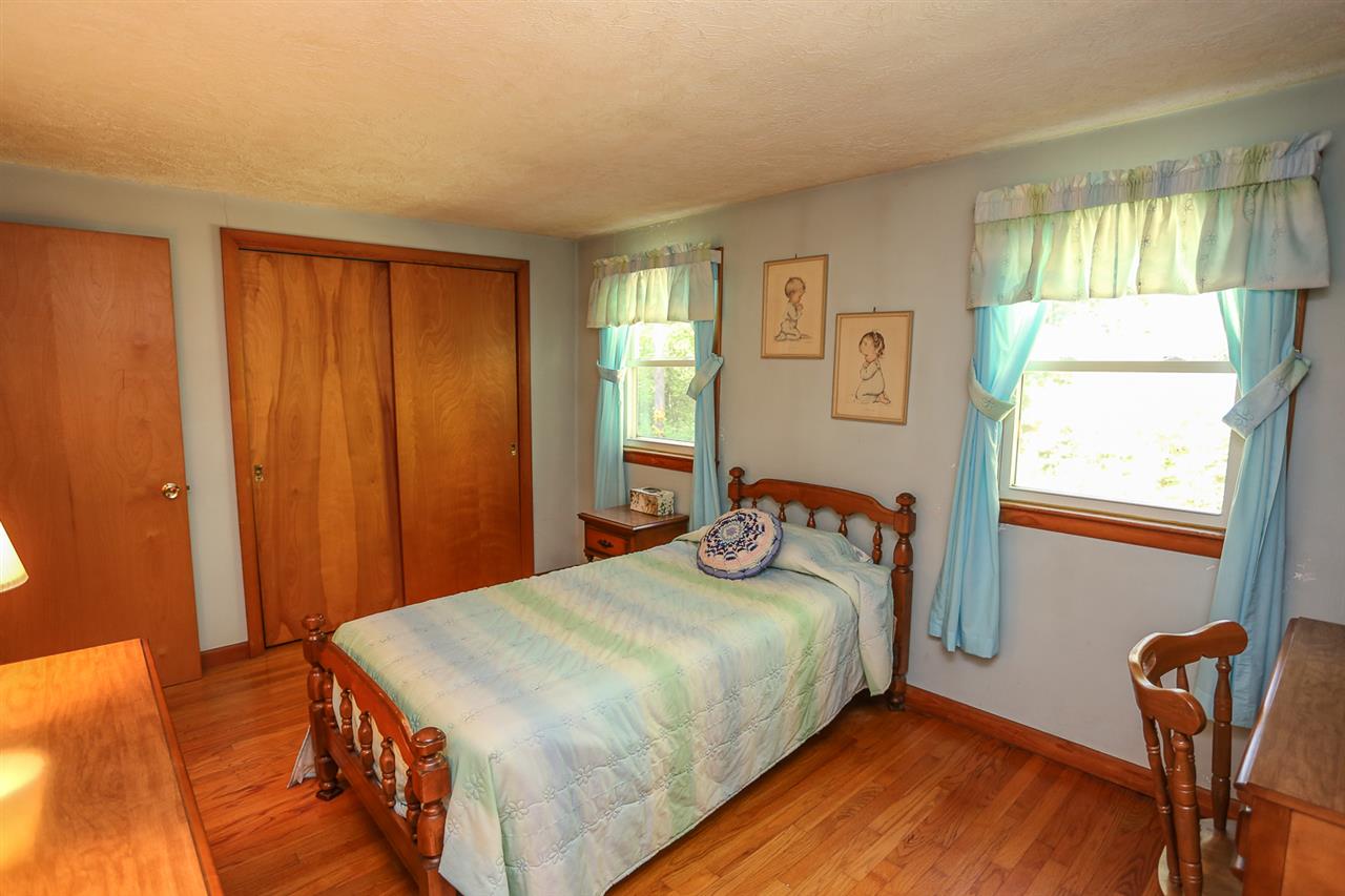 21 Goonan Road Hooksett, NH 03106 - Photo 29 of 40
