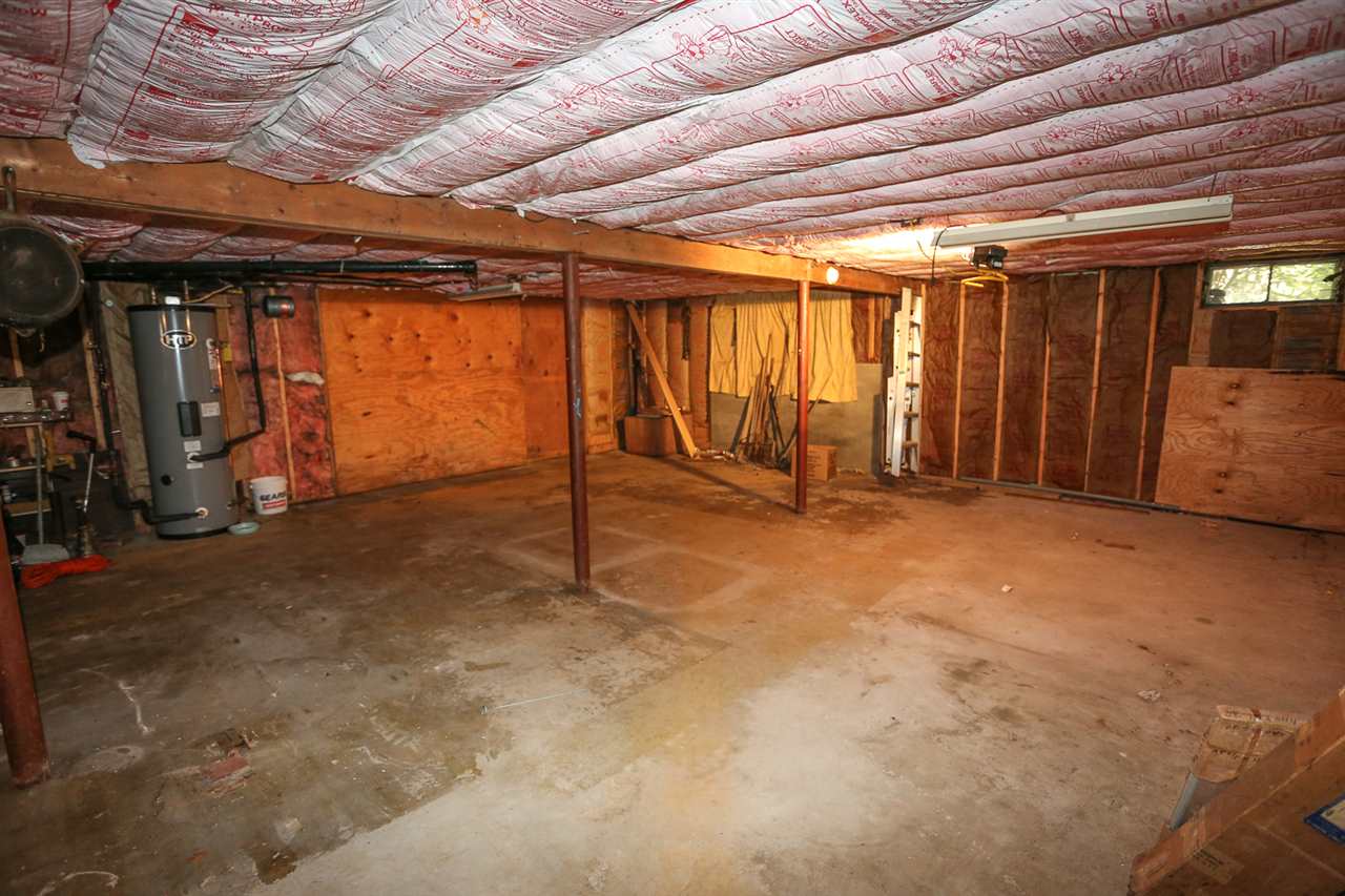 21 Goonan Road Hooksett, NH 03106 - Photo 34 of 40