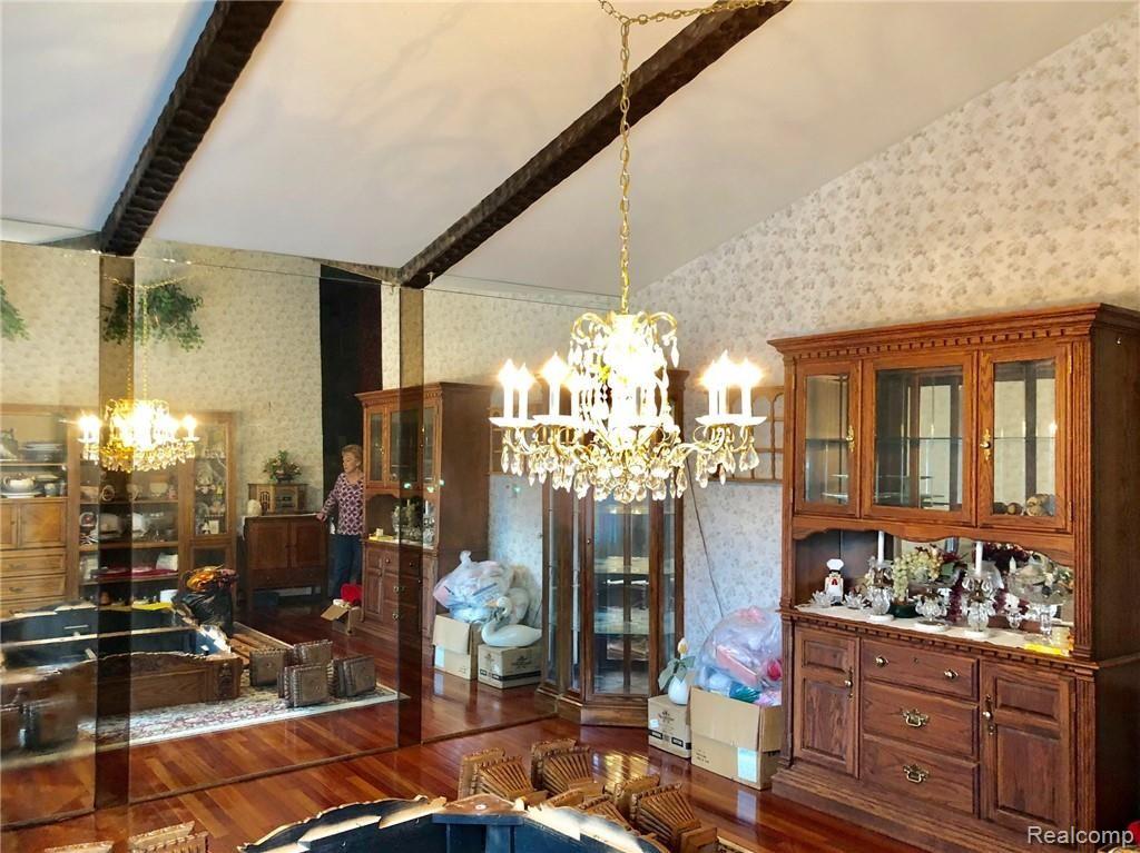 5650 Hagerman Road Leonard, MI 48367 - Photo 5 of 21 IMG_2264.jpg