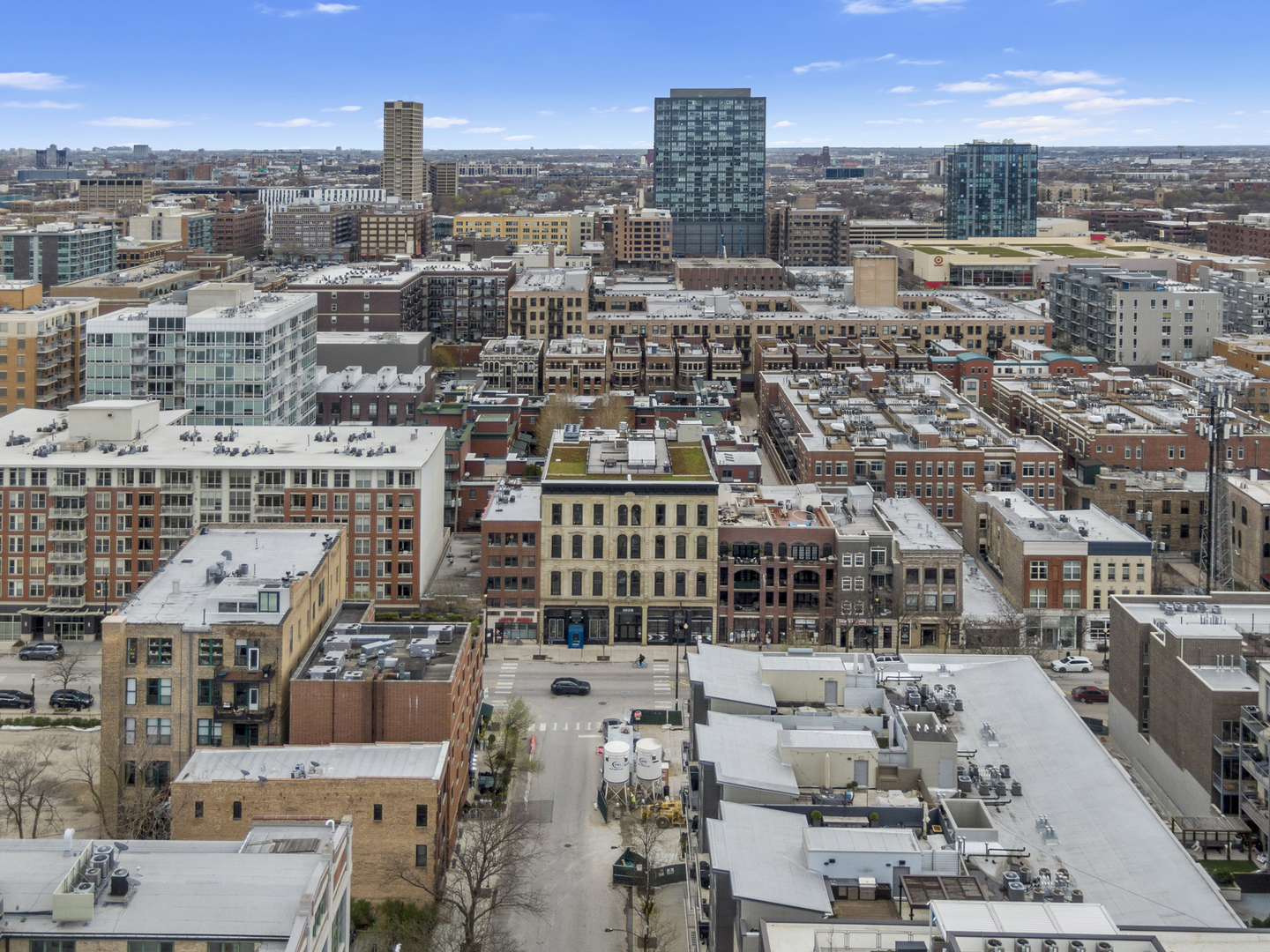 1025 West Madison Street, Unit 4 Chicago, IL 60607 - Photo 26 of 26 a picture of city view